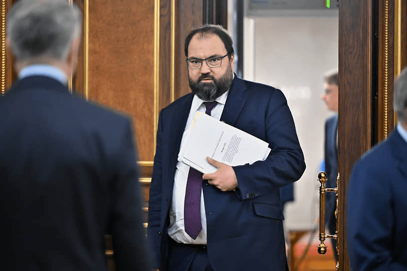 Операторы попросили Минцифры отложить введение платы за использование более 15 ГБ международного трафика в месяц — «Ведомости»